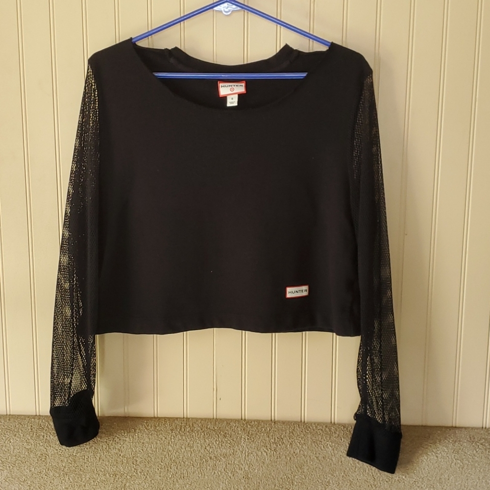 EUC Hunter cropped sweatshirt black small netting